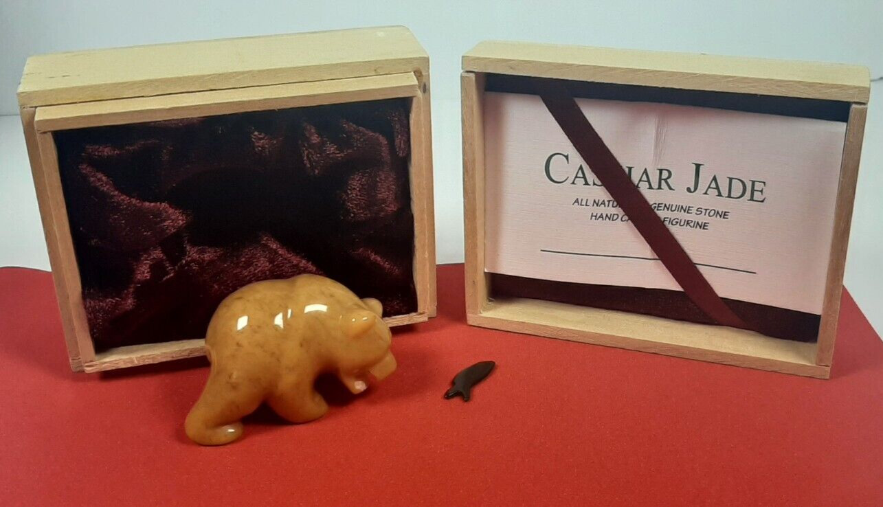 Cassiar Jade Golden Crystal Hand Carved Grizzly Bear Figurine with Fish Org Box