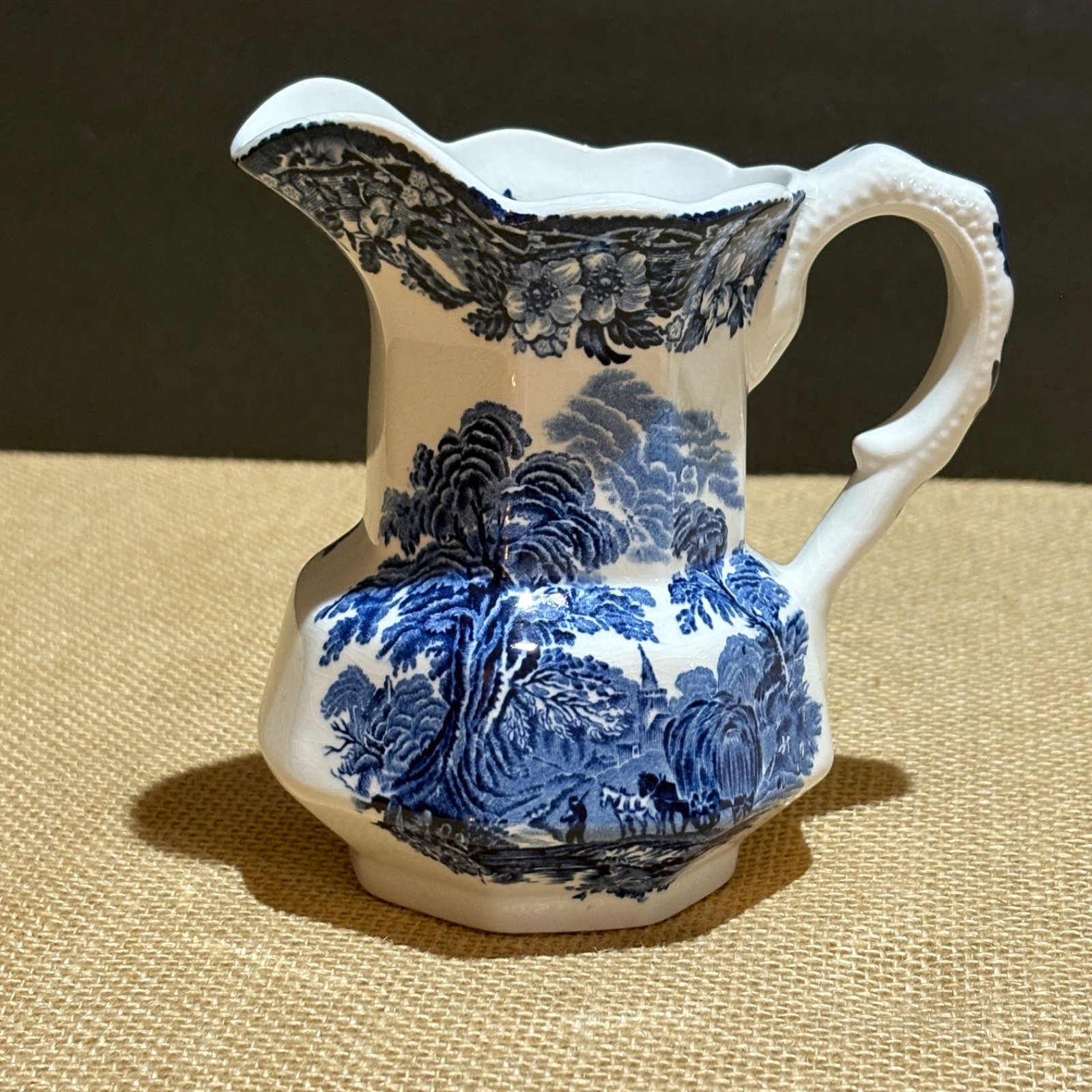 Vintage Pre-WEDGWOOD Woodland Crown 5.5