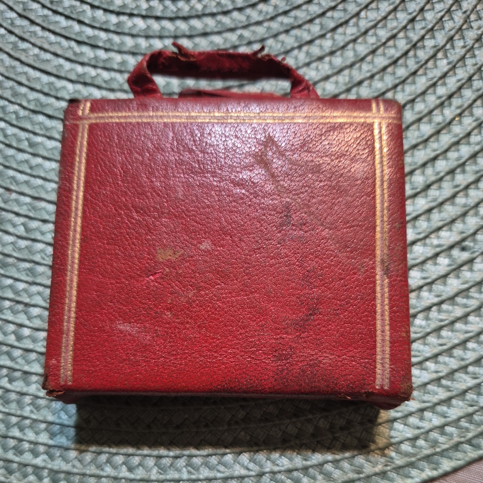 Vtg 1950s Suitcase Powder Compact Red Leather Briefcase Novelty Vanity Mirror