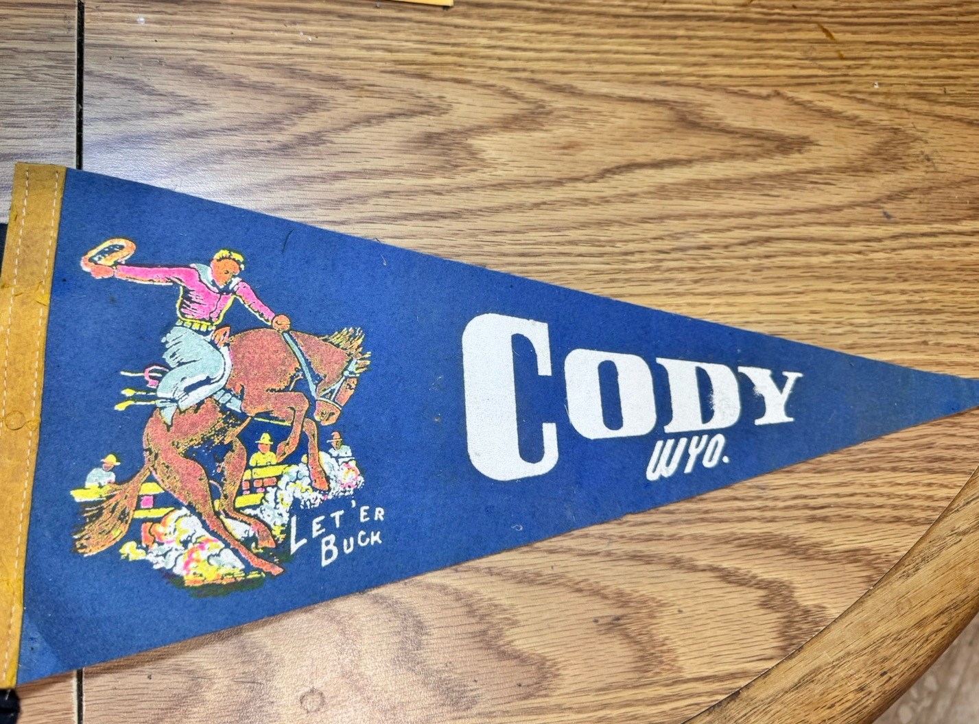 VINTAGE FELT PENNANT CODY WYOMING 50s RODEO COWBOY WESTERN