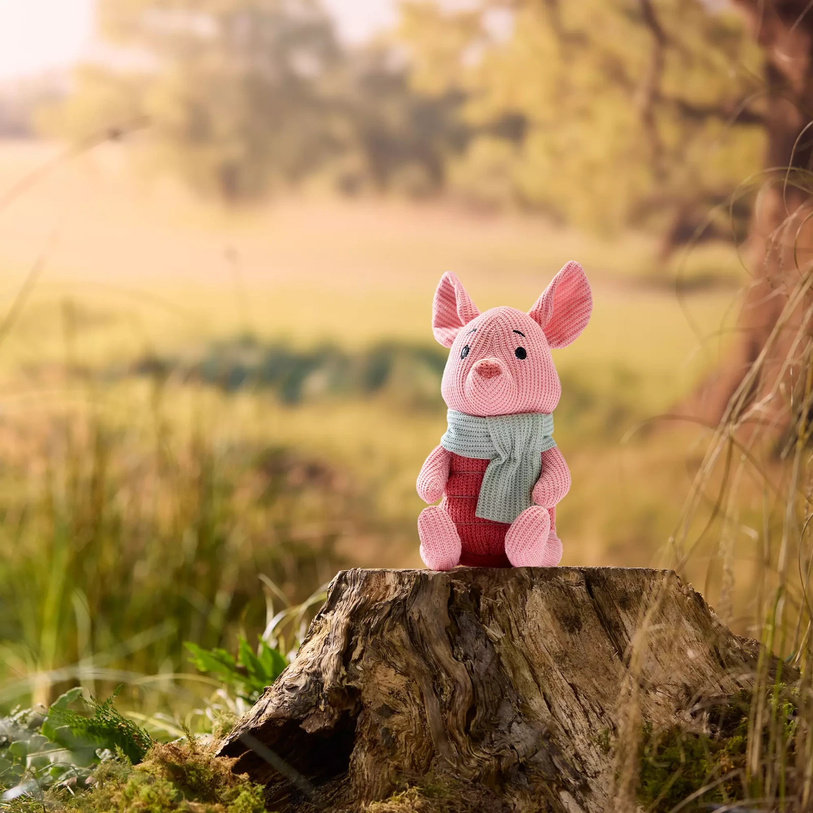Adorable Disney Piglet Knit Limited Edition Plush Winnie the Pooh 8\'\' LE To 5000