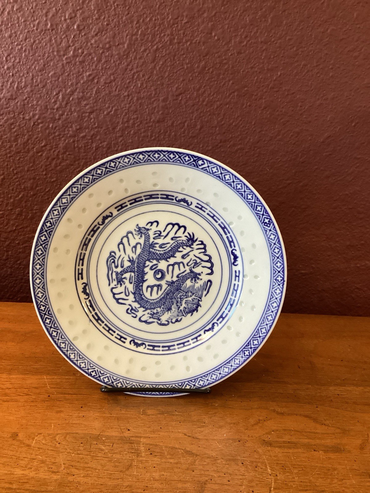Vintage Jingdezhen Blue And White Dragon Rice Grain 8.25” Porcelain Salad Plate