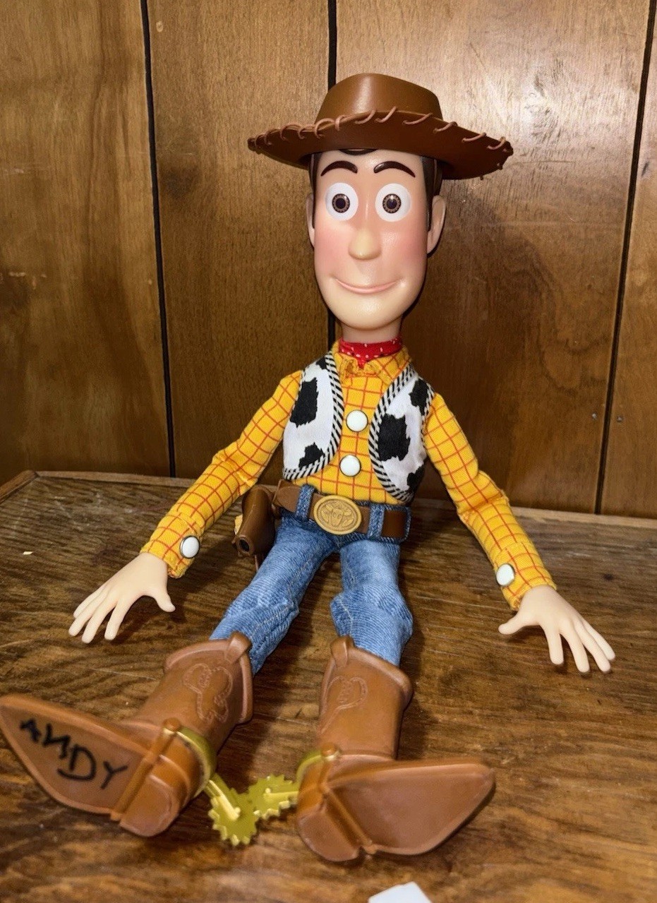 Custom Movie Accurate Woody Doll ( no badge)