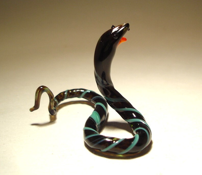 Blown Glass Art Figurine Animal Small Black and Green SNAKE Halloween Gift Decor