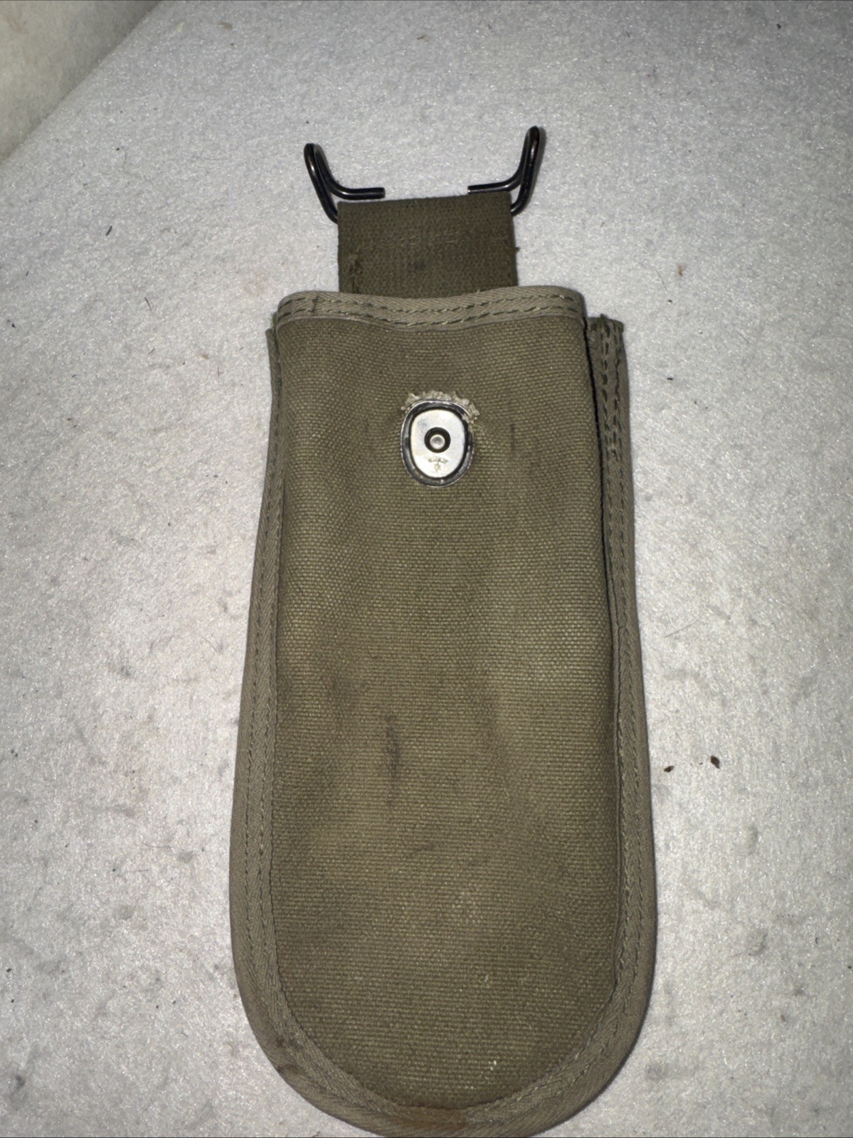 Vintage Undated M1936 Wire Cutter Pouch Vintage Undated M1936 Wire Cutter Pouch
