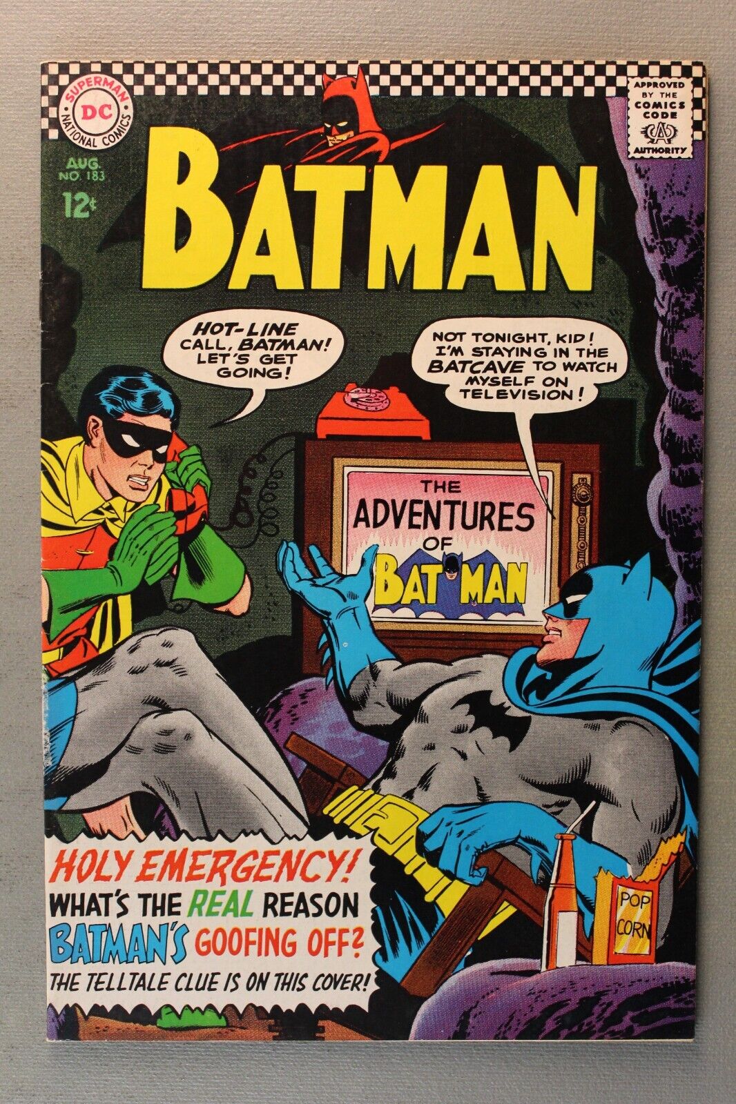Batman #183 *1966* ~Holy Emergency What\'s The Real Reason Batman\'s Goofing Off?