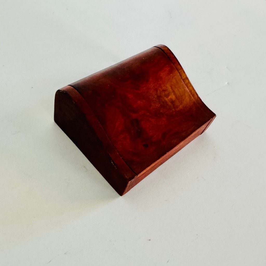 Vintage Burl Wood Trinket Box Handcrafted Jewelry Keepsake Box Unique Wave Lid Vintage Burl Wood Trinket Box Handcrafted Jewelry Keepsake Box Unique Wave Lid