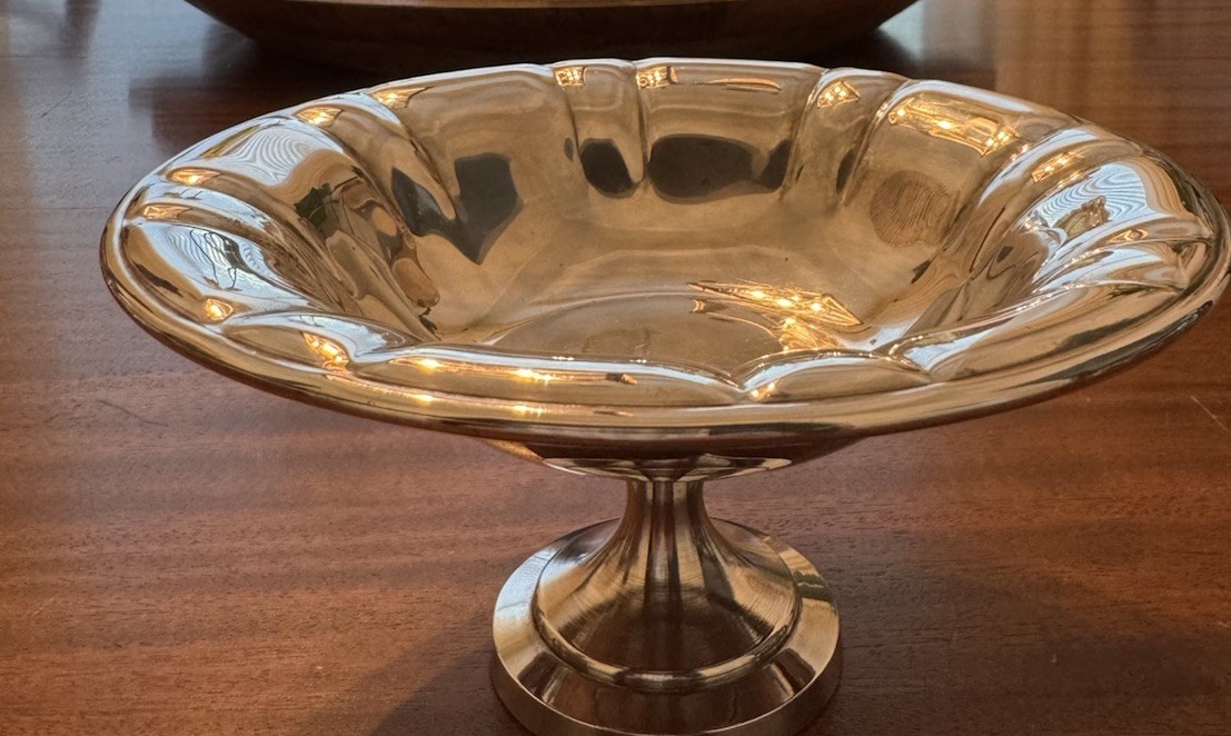 Vintage Oneida SilverPlate Pedestal Candy/Nut Dish