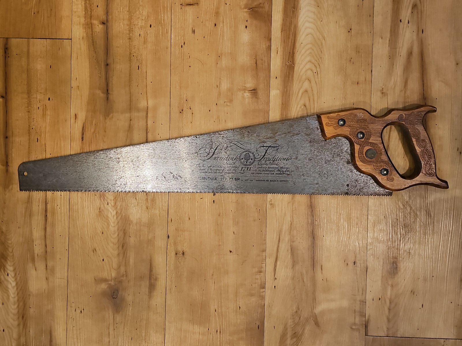 Vintage Sandvik 277 Traditional  26-Inch 7T/8P Hand Saw Made in Sweden