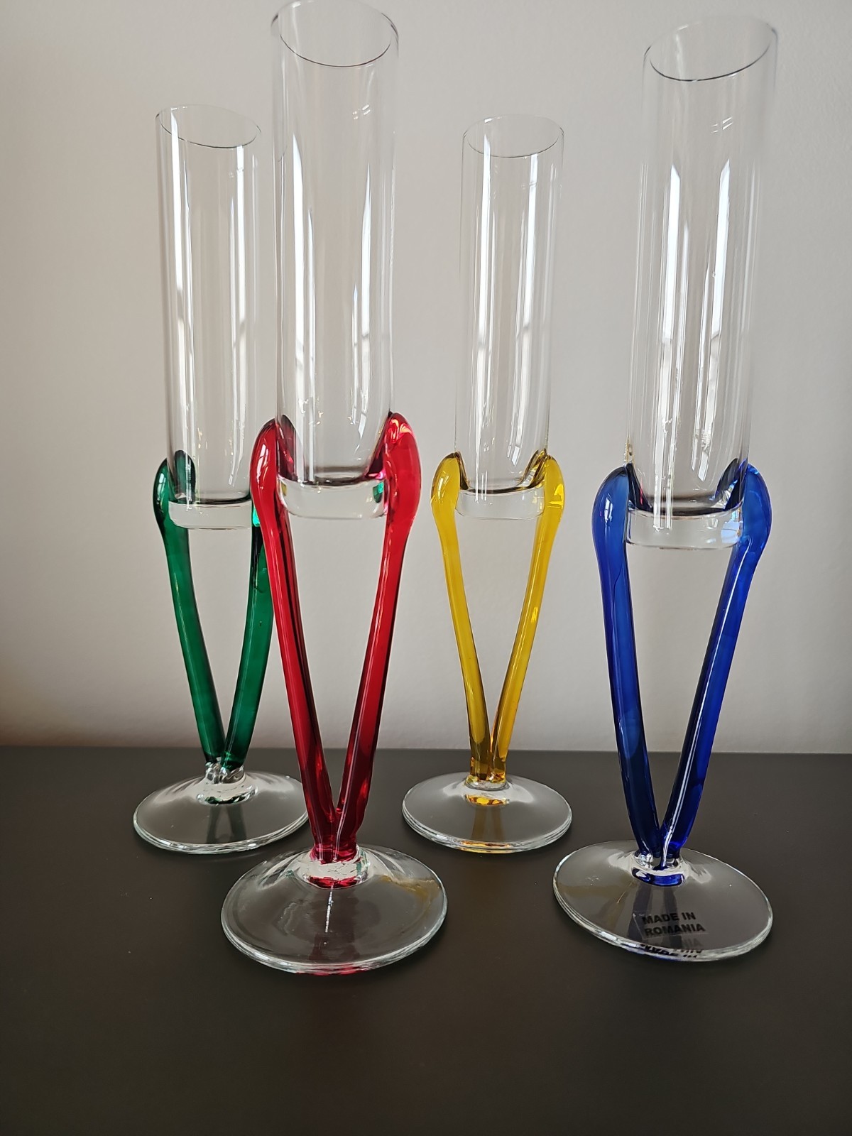 Four Vintage 🇷🇴 Romania Glass Hand Blown Champagne Flutes 10.25 Inch Tall EUC Four Vintage 🇷🇴 Romania Glass Hand Blown Champagne Flutes 10.25 Inch Tall EUC