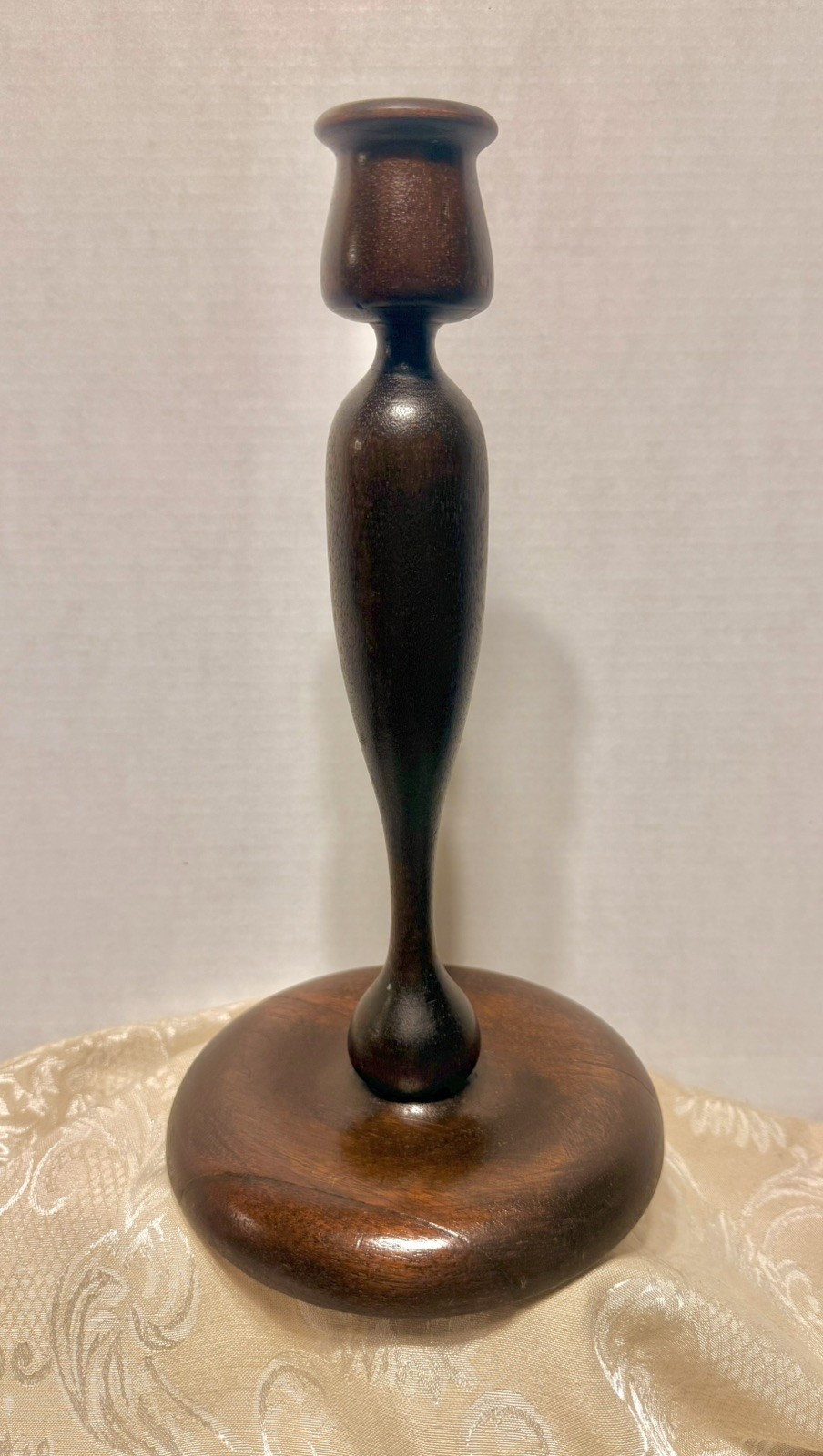 Beautiful Vintage MCM 1940’s Primitive Tulips Genuine Wood Candlestick Holder Beautiful Vintage MCM 1940’s Primitive Tulips Genuine Wood Candlestick Holder