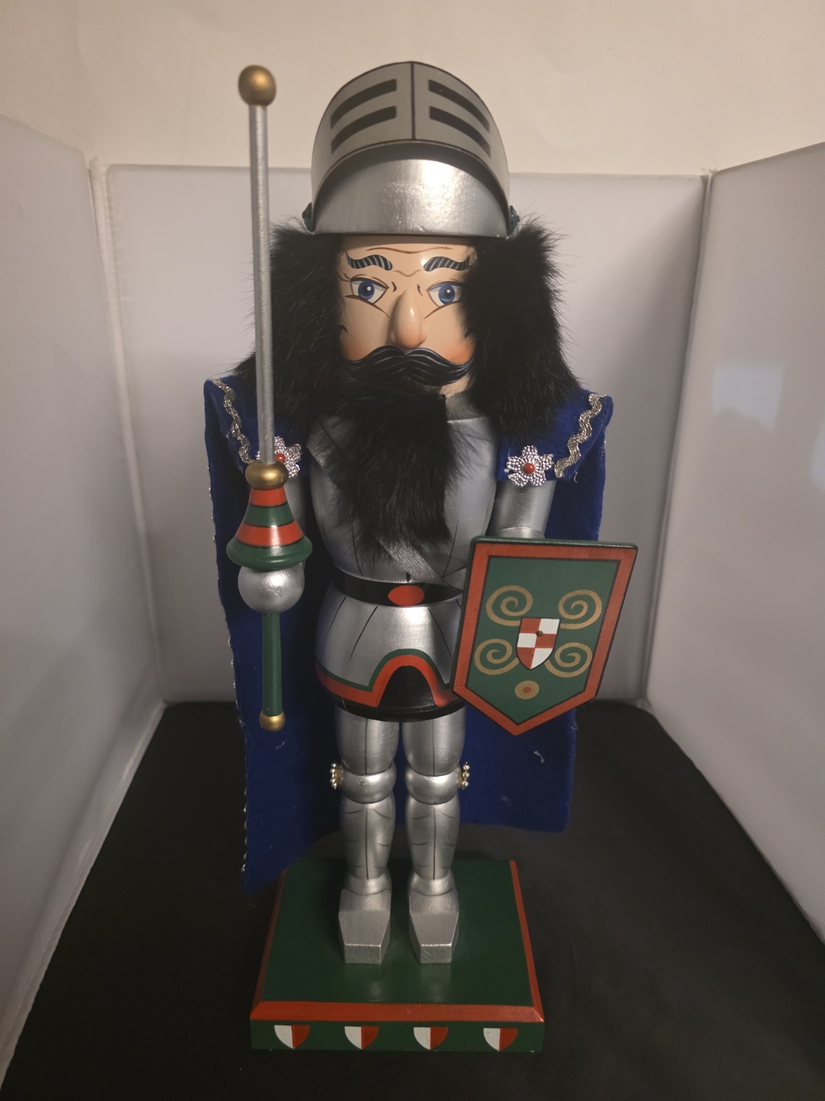 Nutcracker OLD WORLD KNIGHT 1997