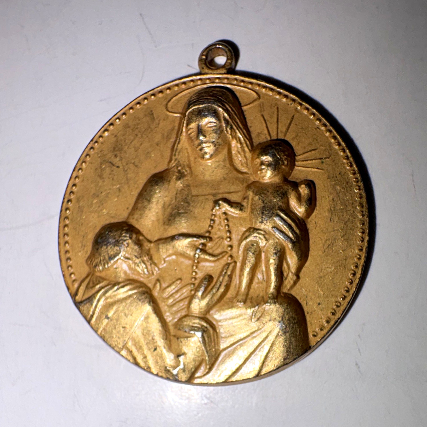 Christian Medal Pendant Regina Sacratissimi Rosarii Ora Pro Nobis