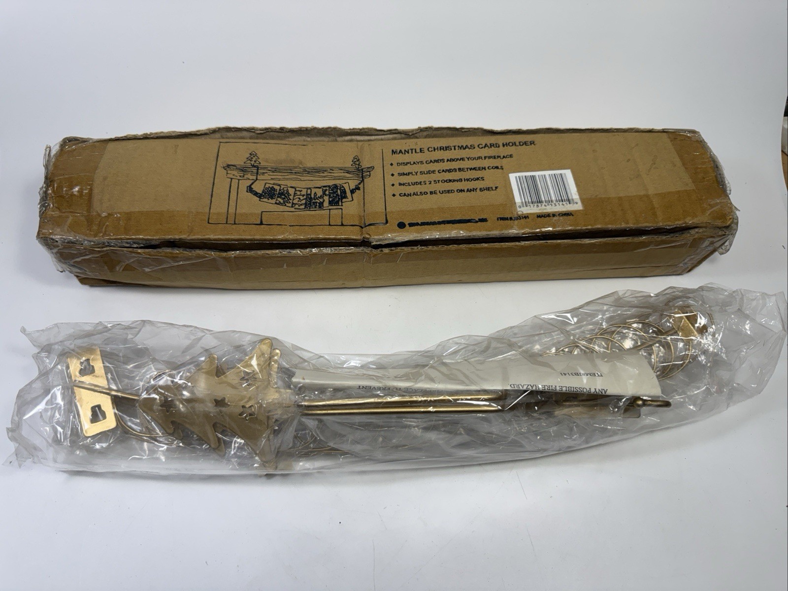 NOS Vintage Christmas Card Holder Gold Metal Mantel Or Shelf Hung Tree Anchors.