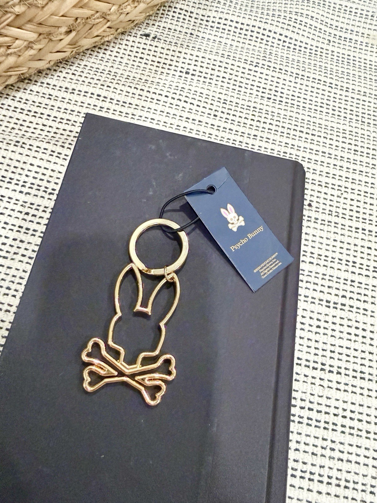 NWT🐰Psycho Bunny Metal Keychain ~ Gold