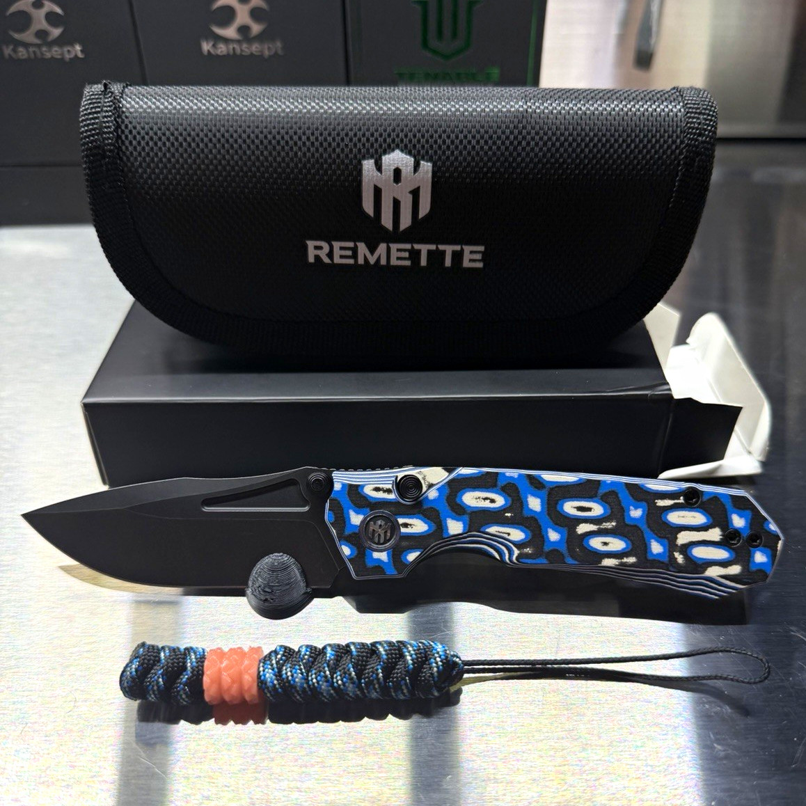 Remette RT-Rhino RNGD262 Pocketknife D2 Blade with Free Lanyard