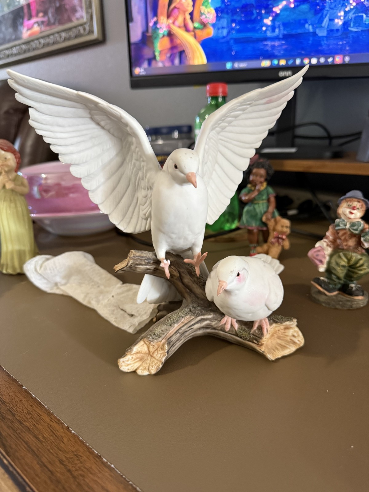 Vtg 1985 Homco Masterpiece Porcelain White Doves On Limb Figurine W/Wood Base