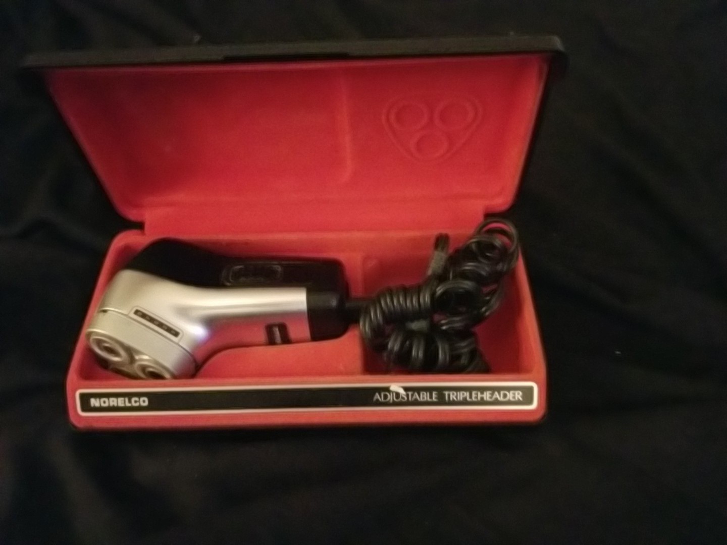 VTG Norelco Adjustable Tripleheader Rotary Razor HP-1131 With Case WORKS