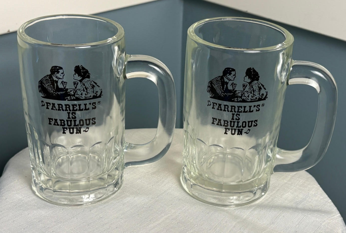 Pair 1970's Glass Farrell's Ice Cream Parlor 10 Oz Root Beer Float Mugs Pair 1970's Glass Farrell's Ice Cream Parlor 10 Oz Root Beer Float Mugs
