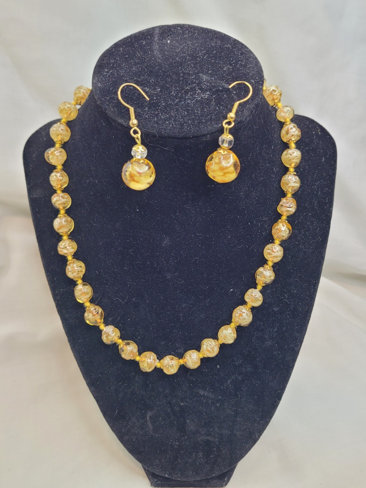 Vintage Murano Glass Bead Necklace Gold Foil knotted Earrings READ