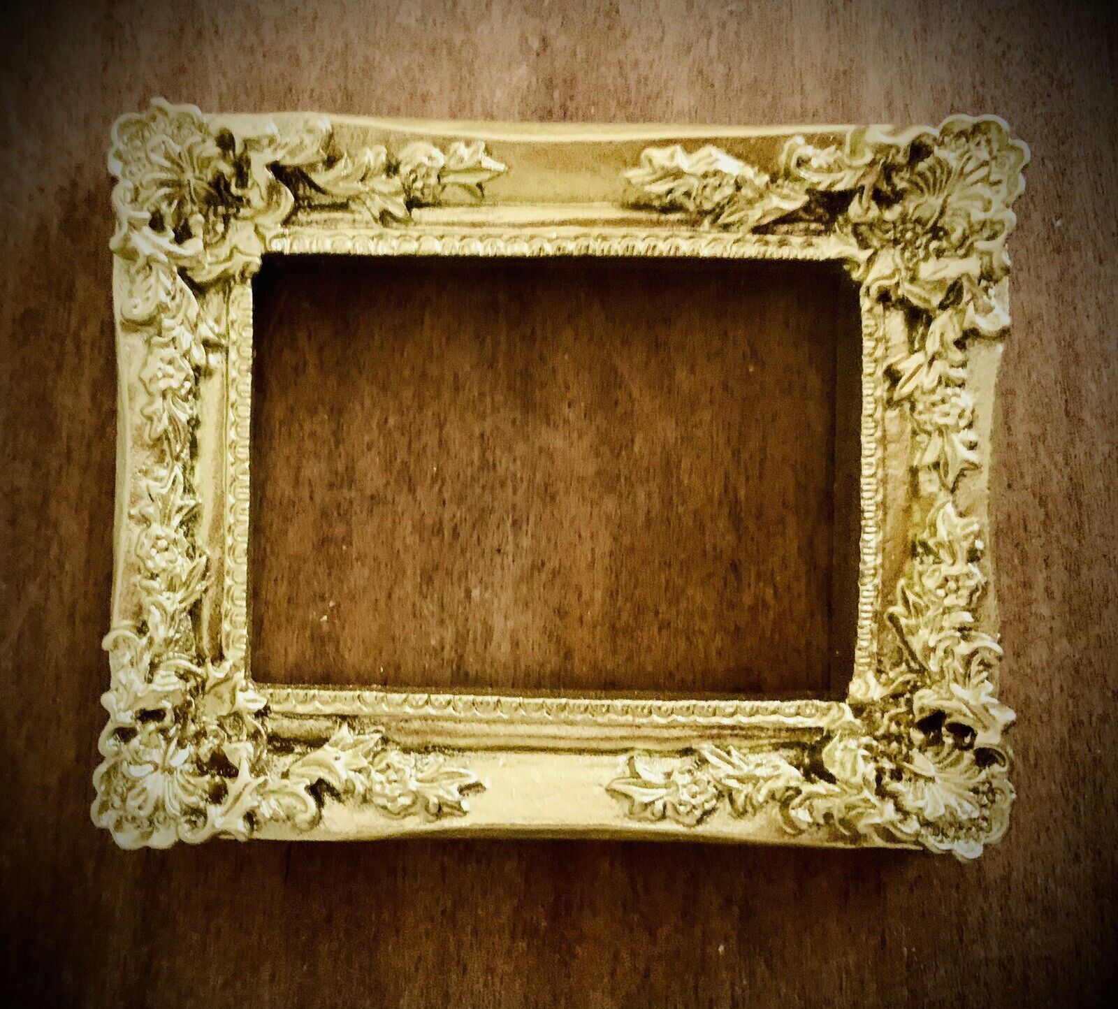 Miniature 1:12 Victorian Ornate Style Rectangle Open Picture Frame Dollhouse