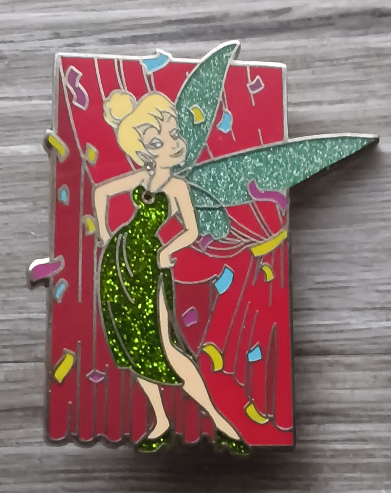 Disney Auctions Tinkerbell All Dressed Up Pin LE 500 HTF Peter Pan