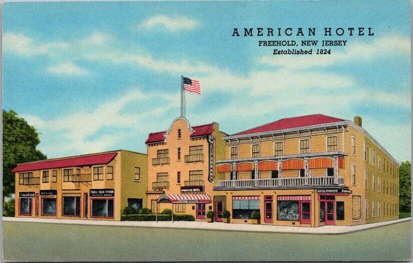 Freehold, New Jersey Postcard AMERICAN HOTEL Street View / Curteich CHROME 1950s