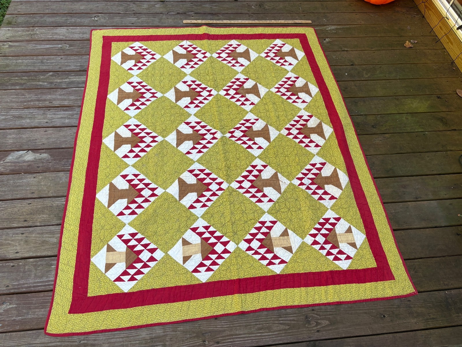 Antique OHIO 1880's Tree of Life Quilt Green Red and White 74'' x 59'' Antique OHIO 1880's Tree of Life Quilt Green Red and White 74'' x 59''