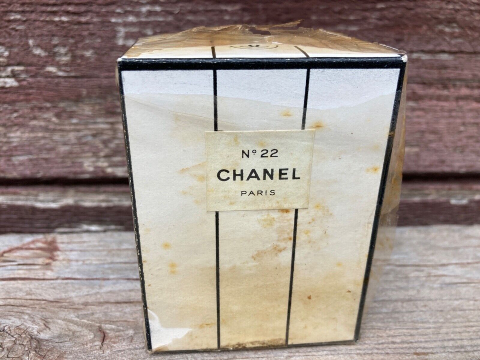 VTG SEALED CHANEL No. 22 PERFUME BOTTLE  BOX NO. 201  FRANCE EXTRAIT PM