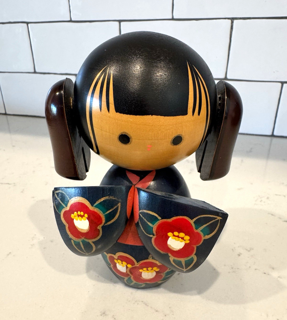 Vintage Hajime Miyashita Japanese Kokeshi Doll Camellia Floral Kimono signed