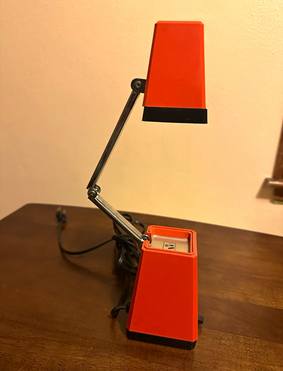 Vintage Windsor Pyramid Lamp Articulated Arm Orange Black 1960s-70s Tested/Works Vintage Windsor Pyramid Lamp Articulated Arm Orange Black 1960s-70s Tested/Works