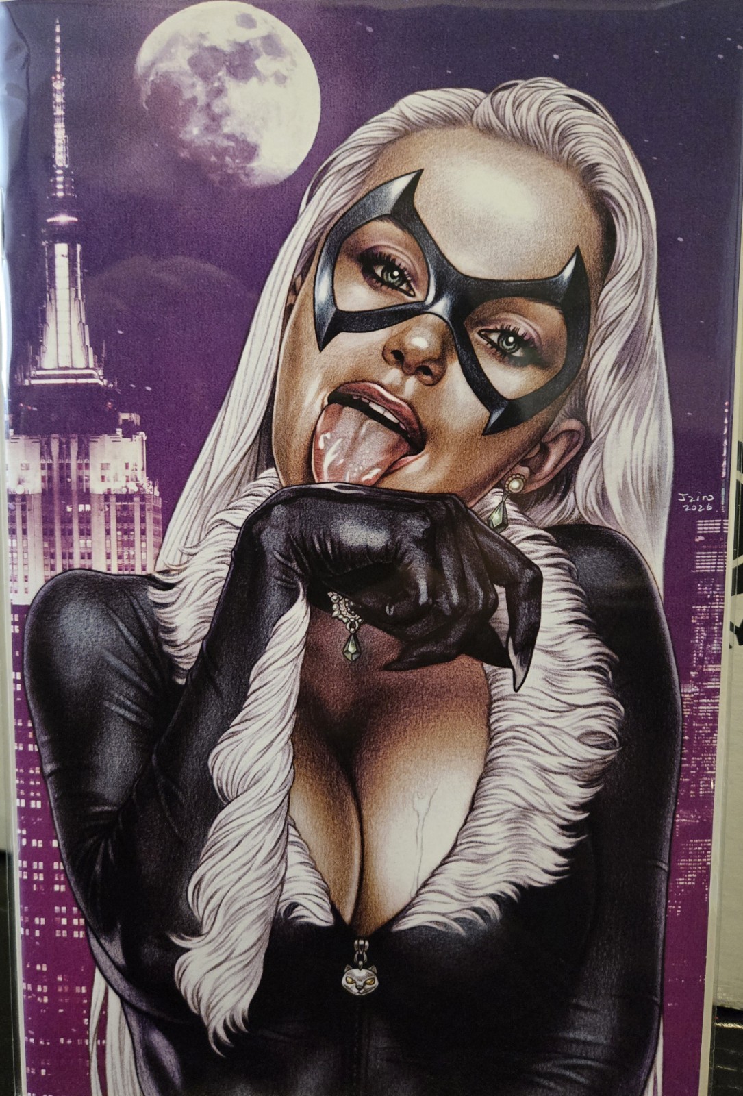 BLACK CAT LICKING COVER (Soto Studio) comic book Sexy Nice Spider-Man villian