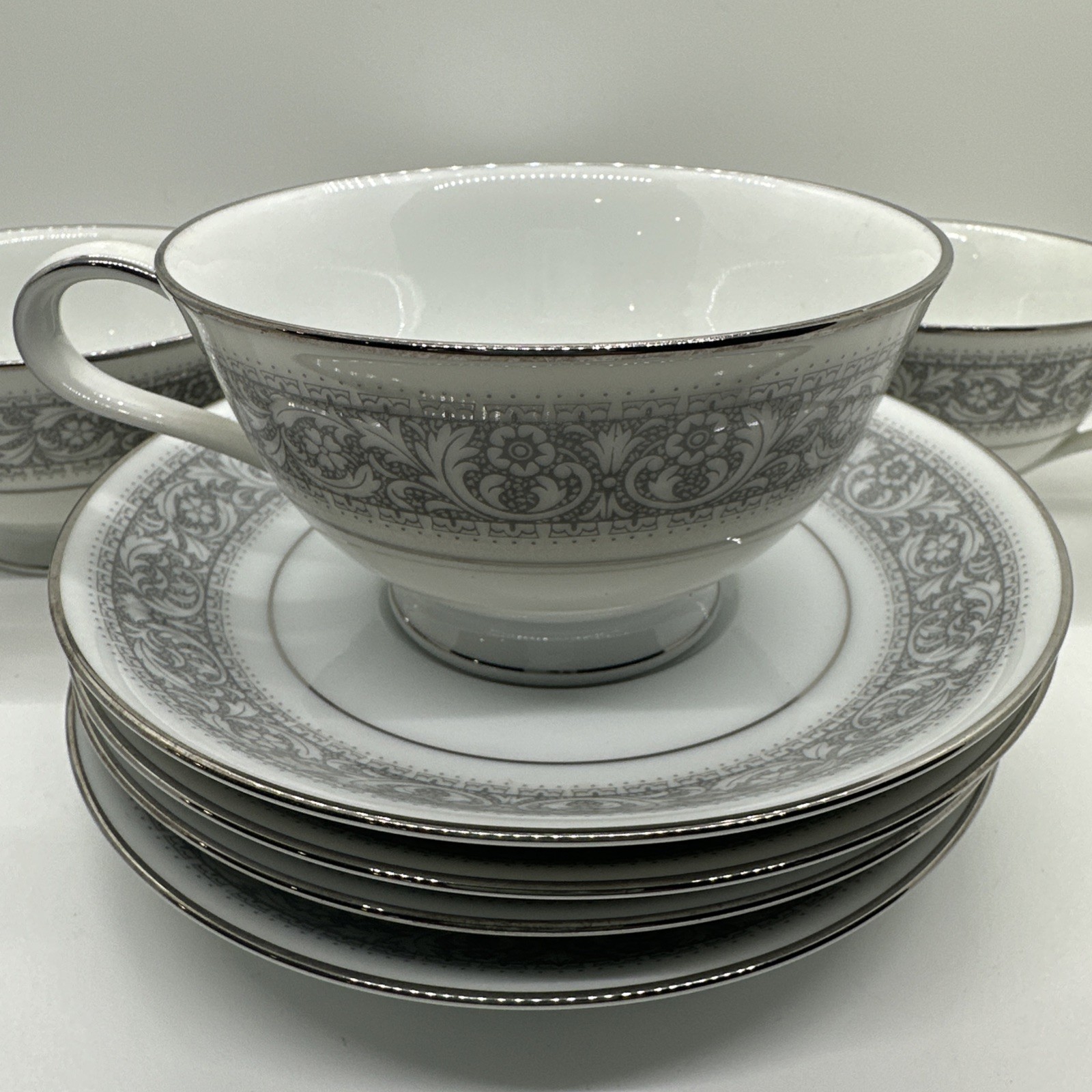 Set Of 4 Tea Cups & 4 Saucers Noritake Naples #6975 Grey Floral Scroll Japan