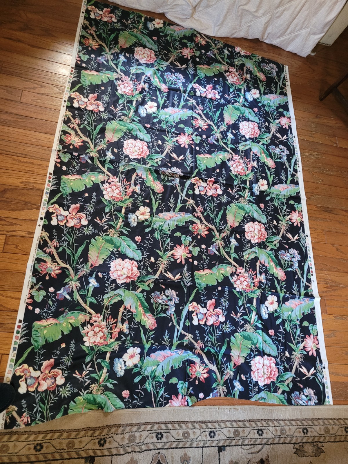 Deborah Danser Vintage Floral Fabric 78 x 50\