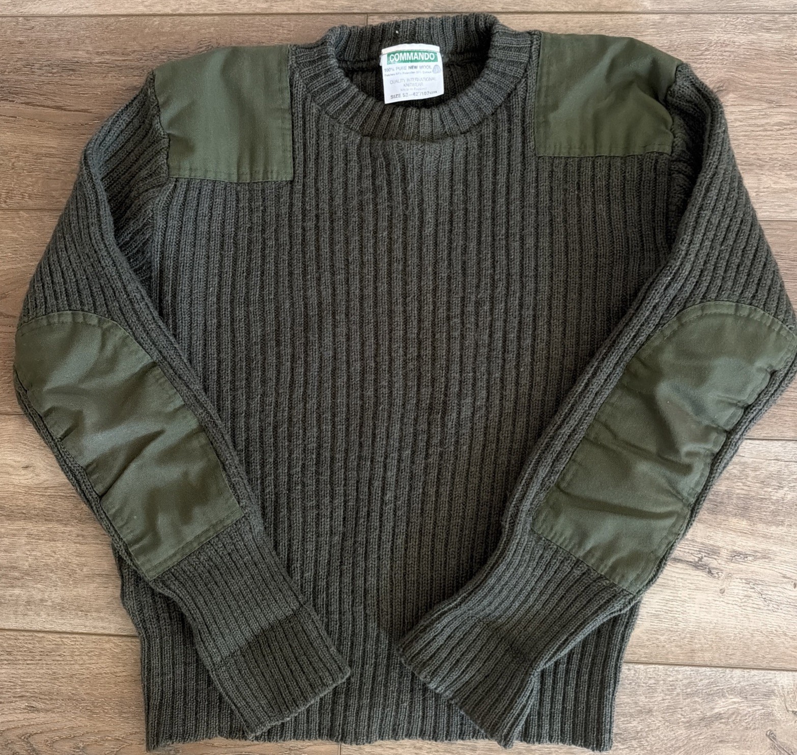 Commando Wool Jumper. Crew Neck Genuine British Army Green Very Warm Size 52-42”