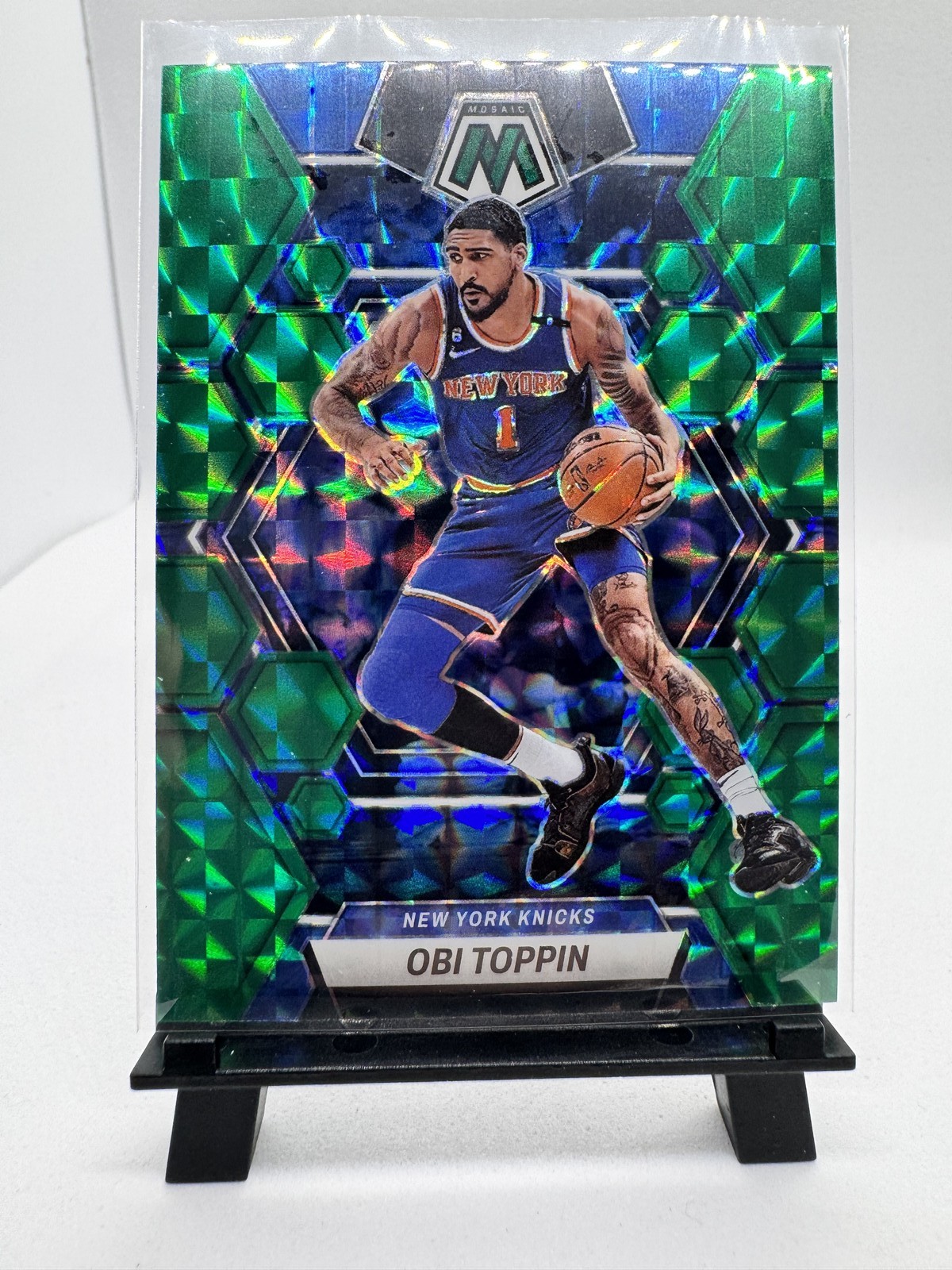 Obi Toppin 2022-23 Panini Mosaic Green Prizm #153 New York Knicks Parallel