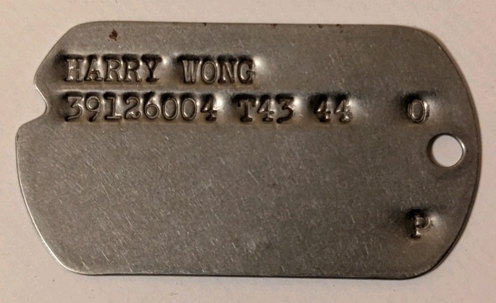 WW2 Chinese American US Army Dog Tag - HARRY WONG 39126004  T43 44