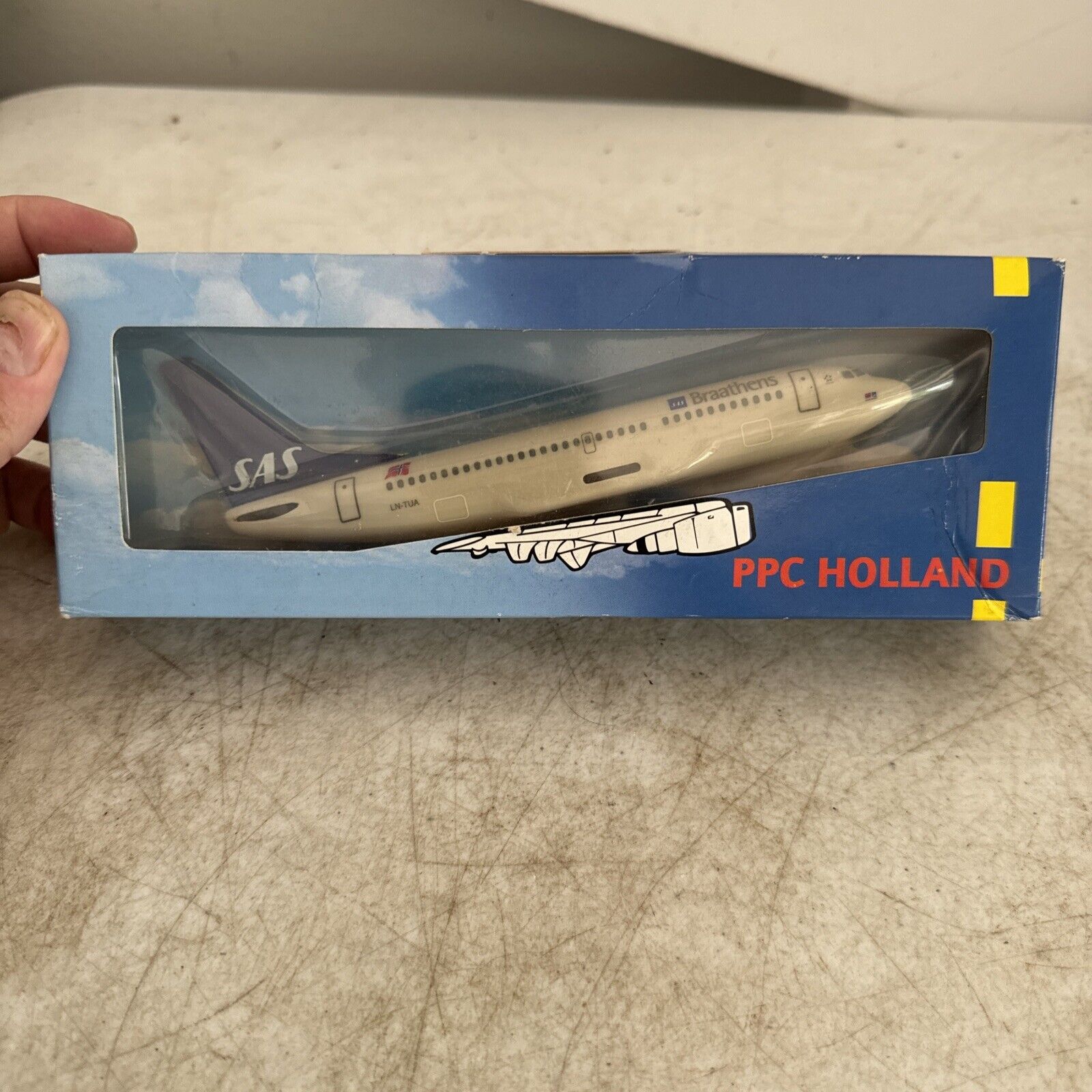 New SAS Scandinavian Airlines PPC Holland snap-fit model