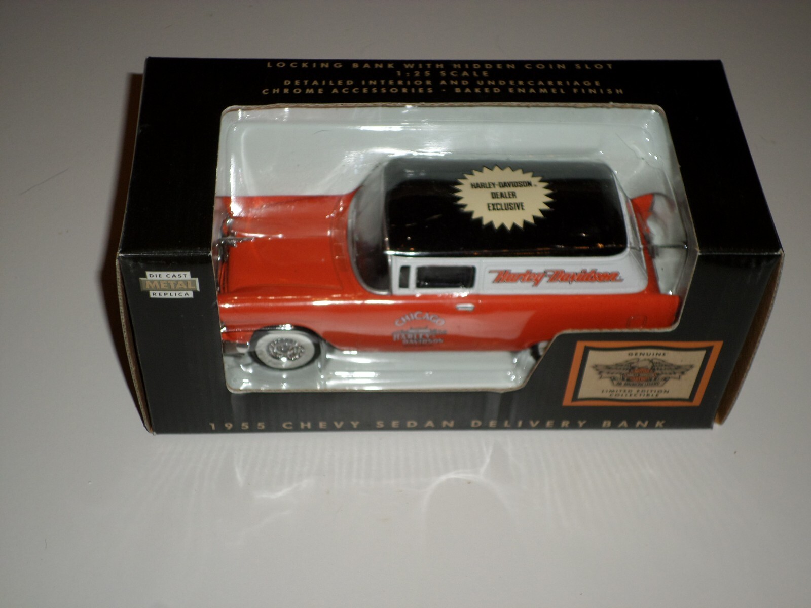Liberty Classics Harley Davidson 1955 Chevy Sedan Delivery CHICAGO Bank 1:25 NEW