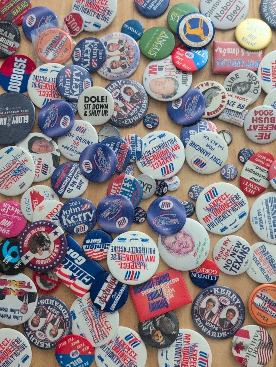 All Diff. Mostly Democrat Political Campaign Pinback Buttons lot of 100