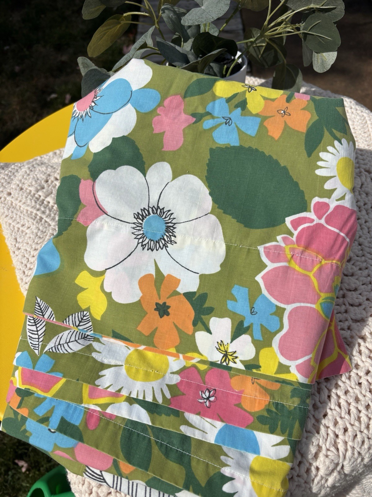 VTG Melody Wondercale Springmaid Twin Flat Sheet Groovy Flower Power Floral READ