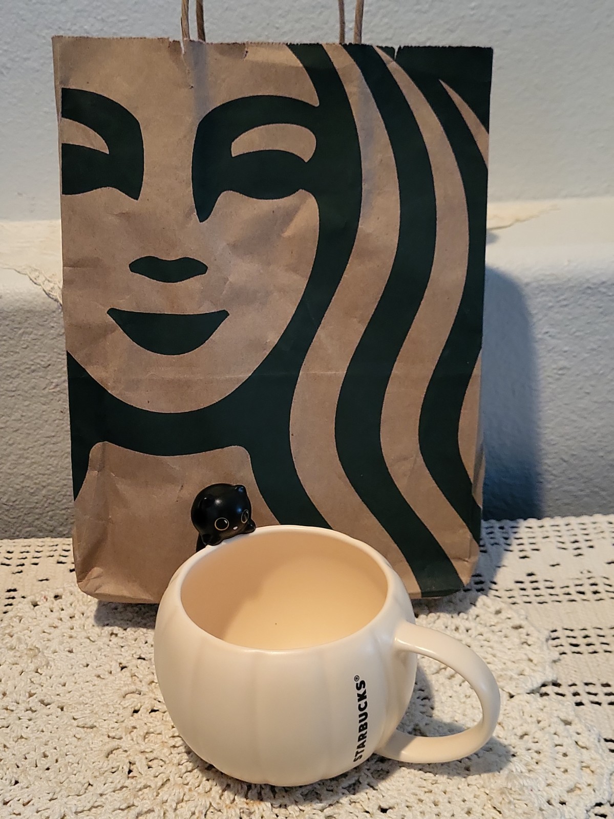 Starbucks 2026 Halloween Mug Black Cat 12oz. Limited Edition Brand New.