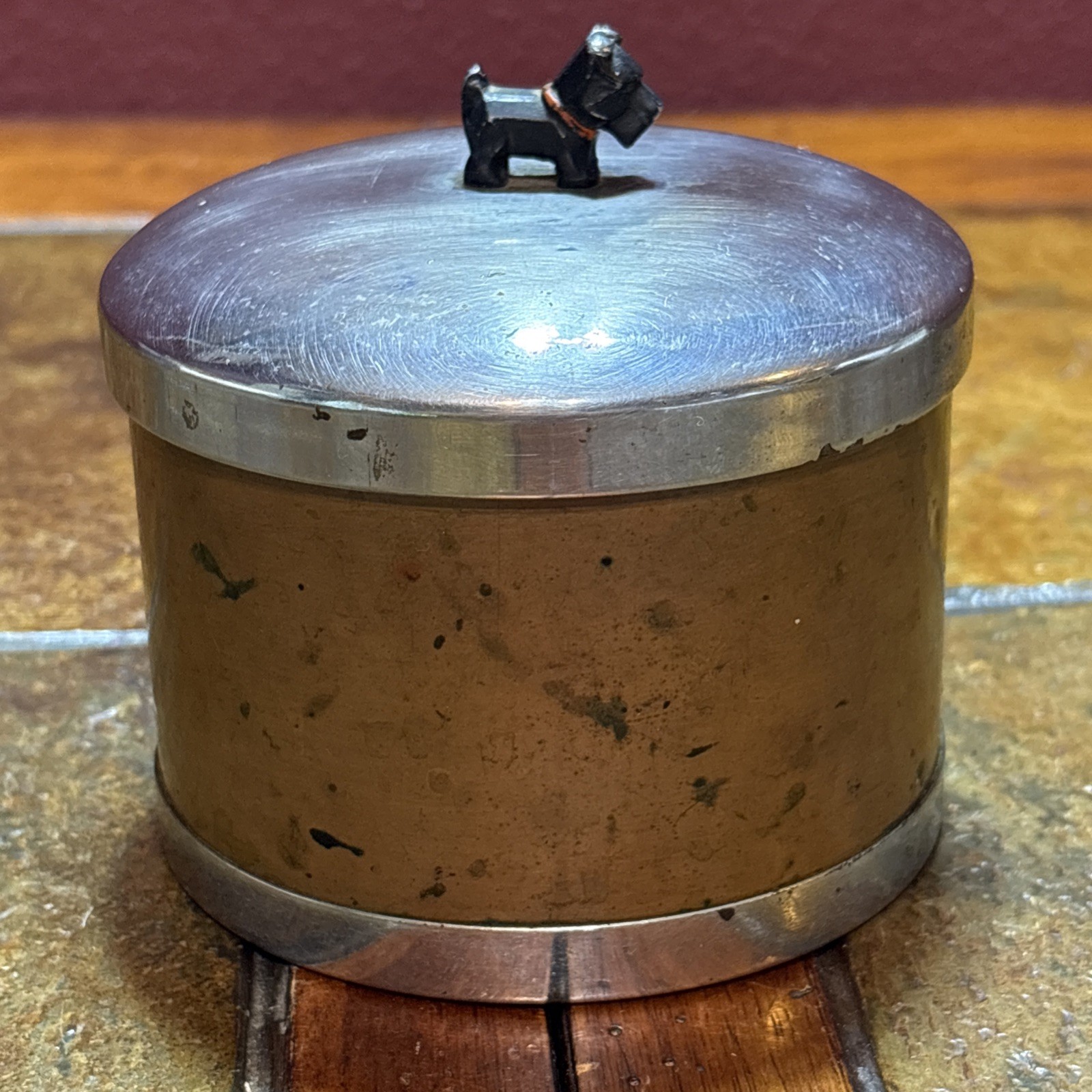 1930s Art Deco Cylindrical Humidor With Black Scottie Dog Rare Duk-it McDonald