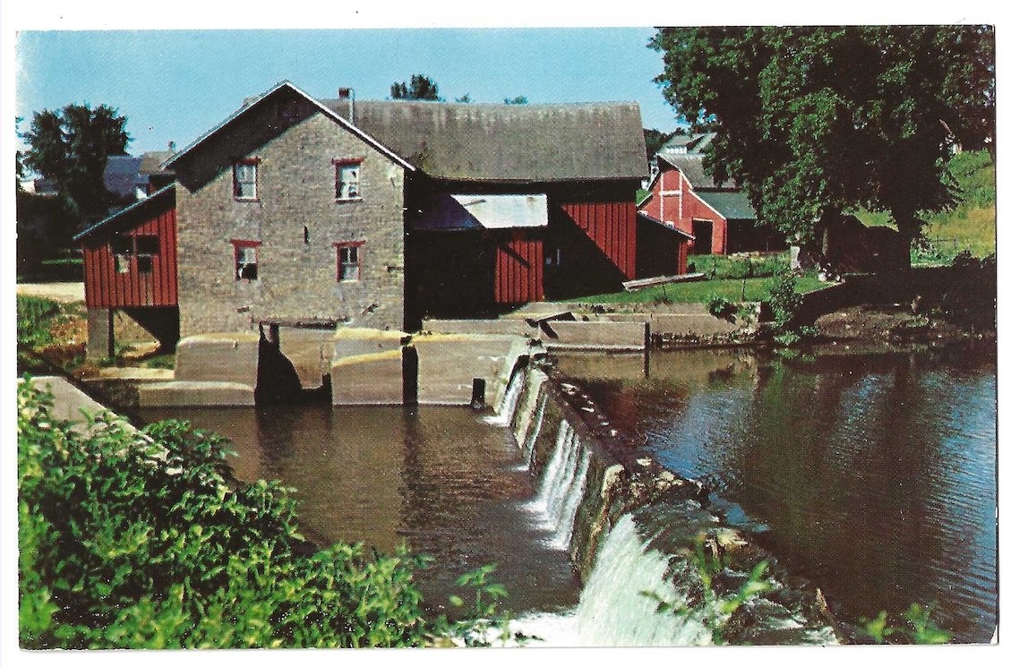 Spillville Iowa c1950's Mill and Dam on Turkey River, Roadside America