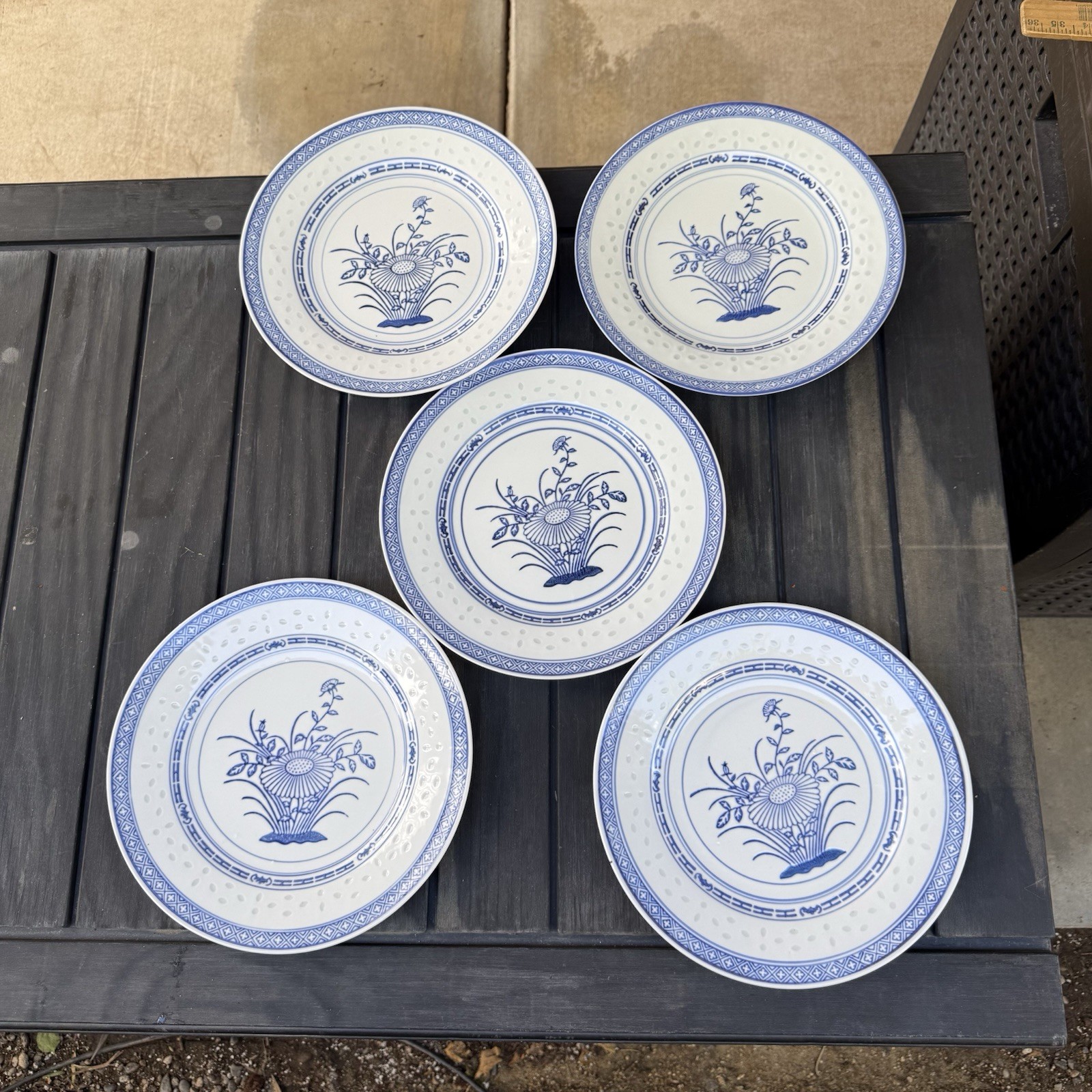 5 VTG Blue And White Tienshan Rice Grain Floral Dinner Plates  9.9” VGC