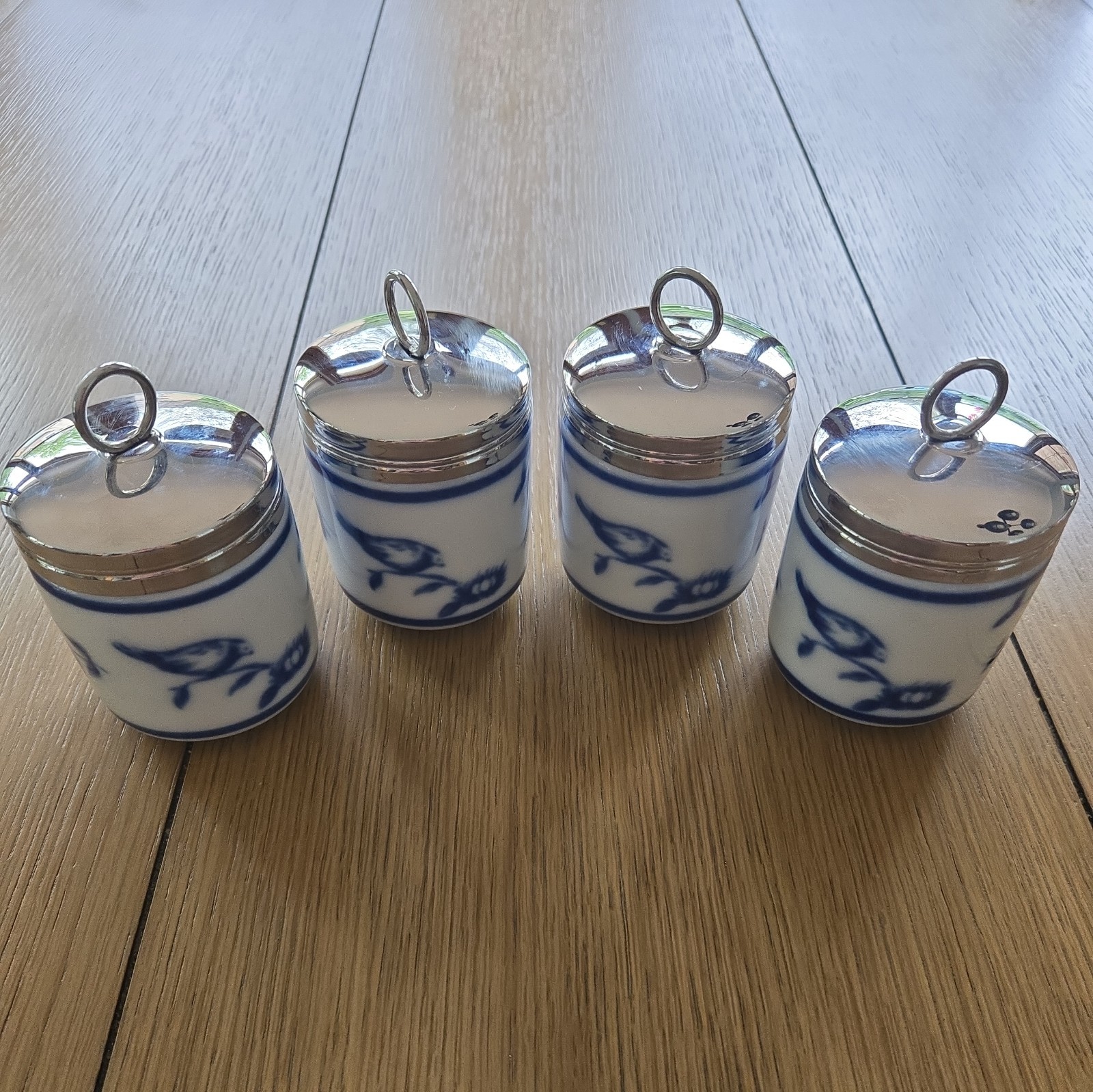 Vintage 4 Williams Sonoma Flow Blue Floral/bird Egg Coddler Cups/Spice Jars Vintage 4 Williams Sonoma Flow Blue Floral/bird Egg Coddler Cups/Spice Jars