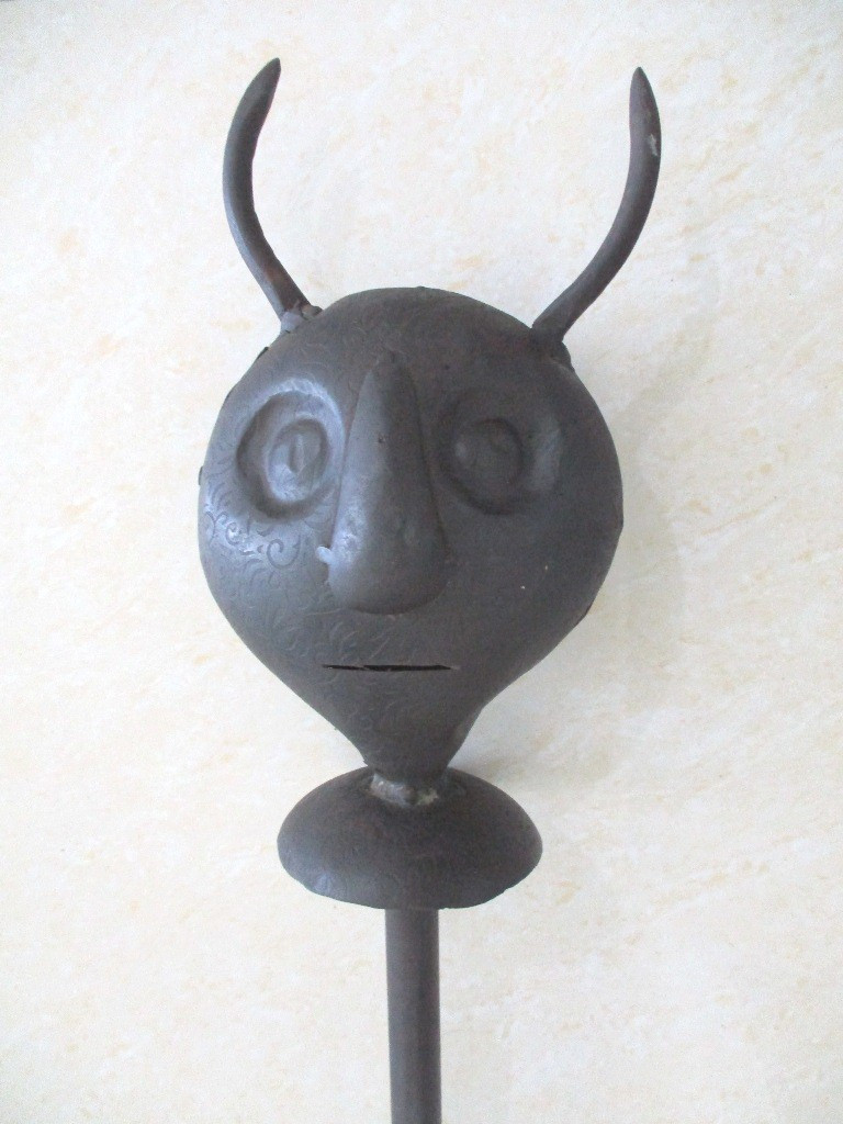 ANTIQUE MACE DEVIL FACE INTRICATE ENGRAVING .