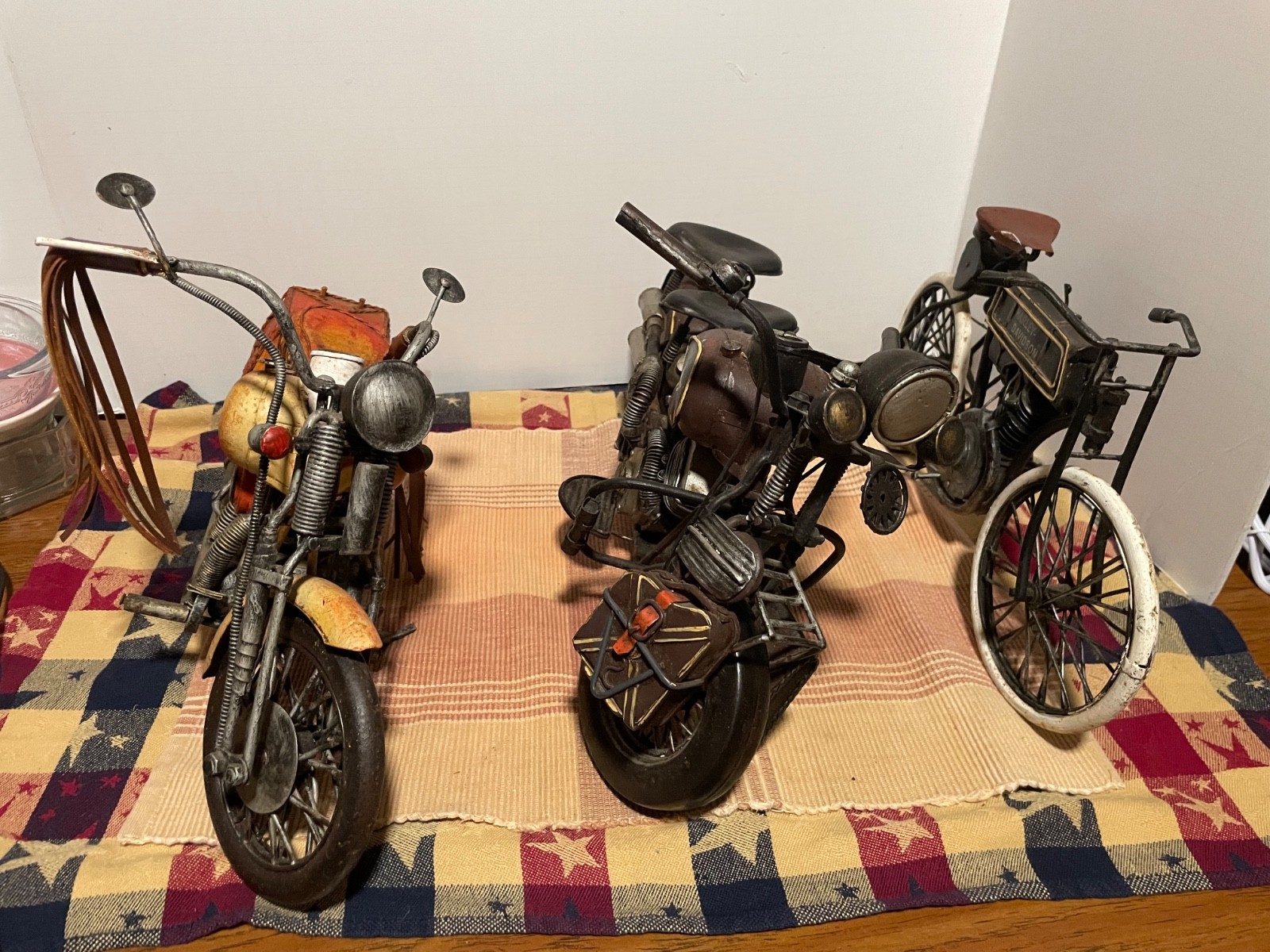 Set of 3 Vintage Harley Davidson 1:6 scale and 1:8 scale die cast models