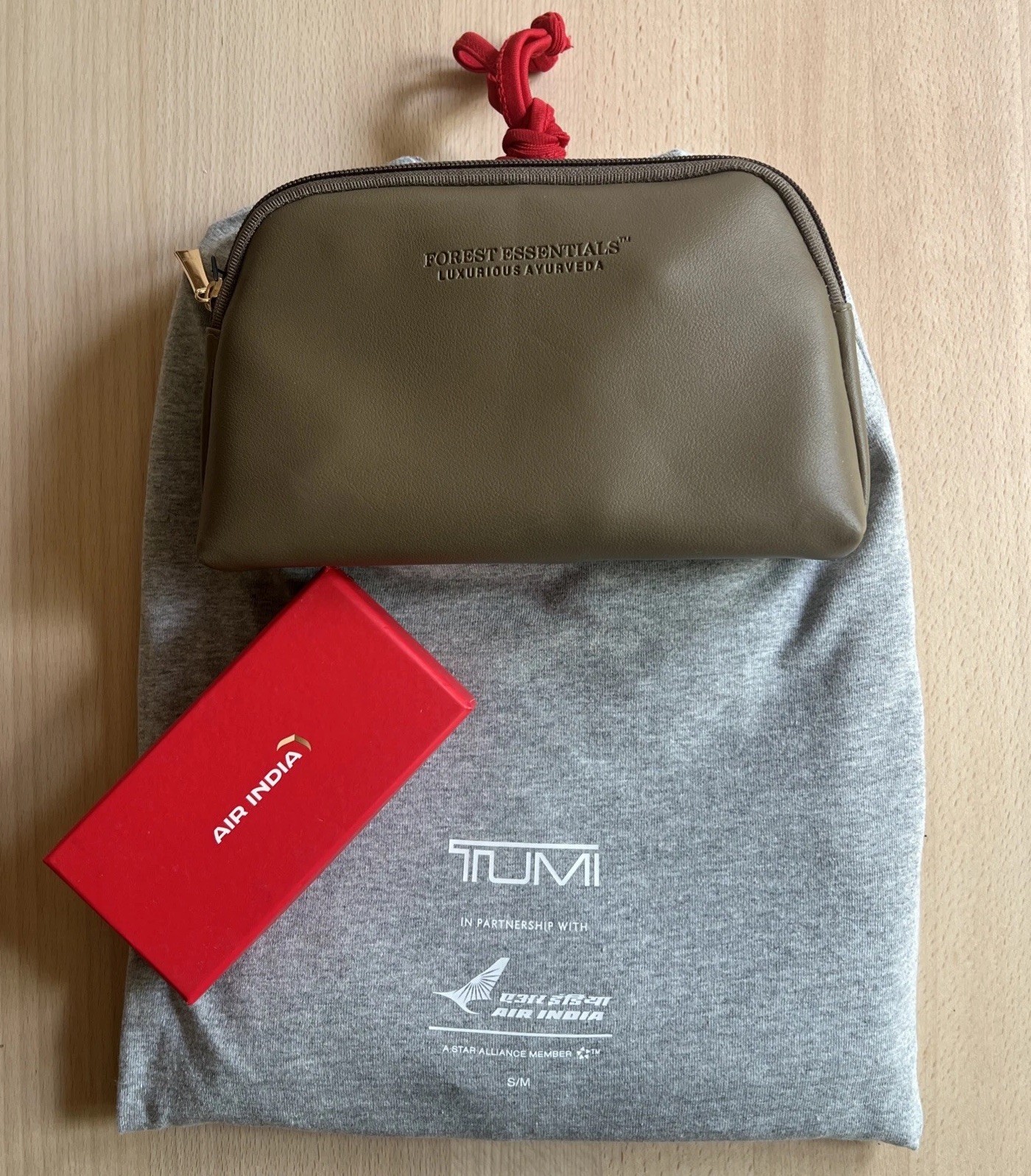 New: Air India x Tumi Pyjamas (S/M) & Forest Essentials Amenity Kit & Keyring New: Air India x Tumi Pyjamas (S/M) & Forest Essentials Amenity Kit & Keyring