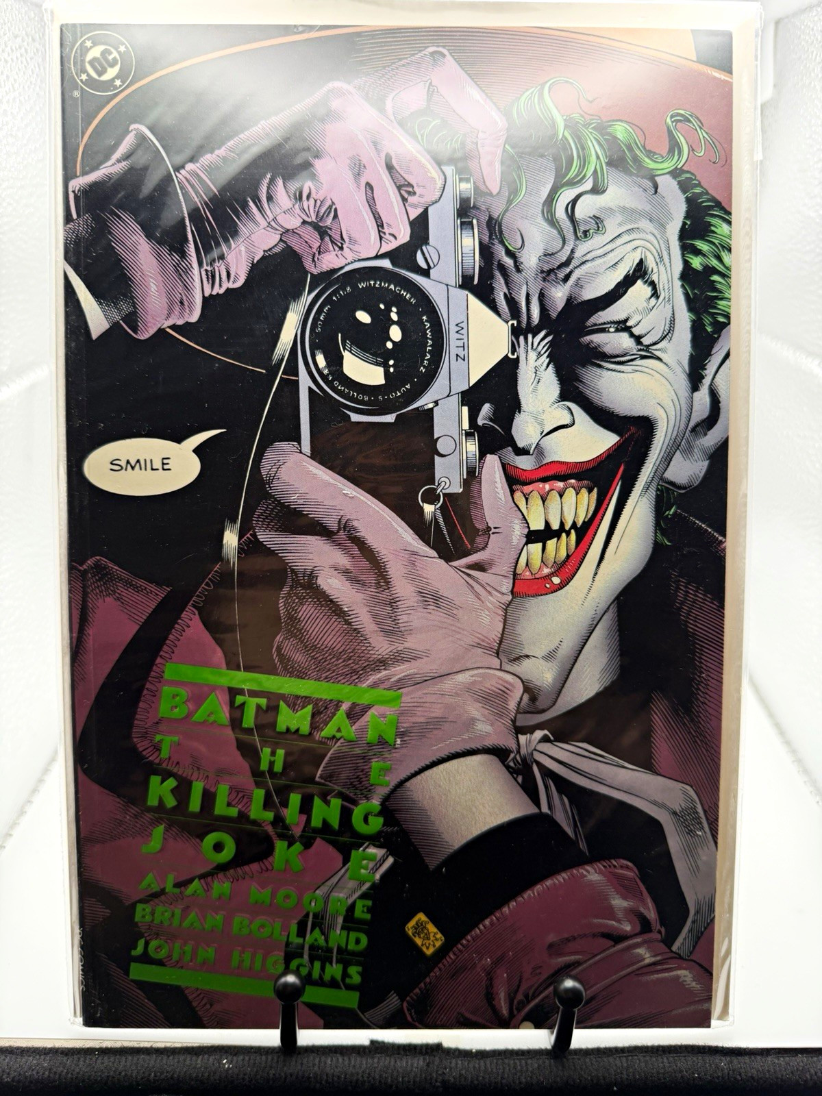 DC Batman: The Killing Joke Single Issue Comic - Alan Moore, Joker
